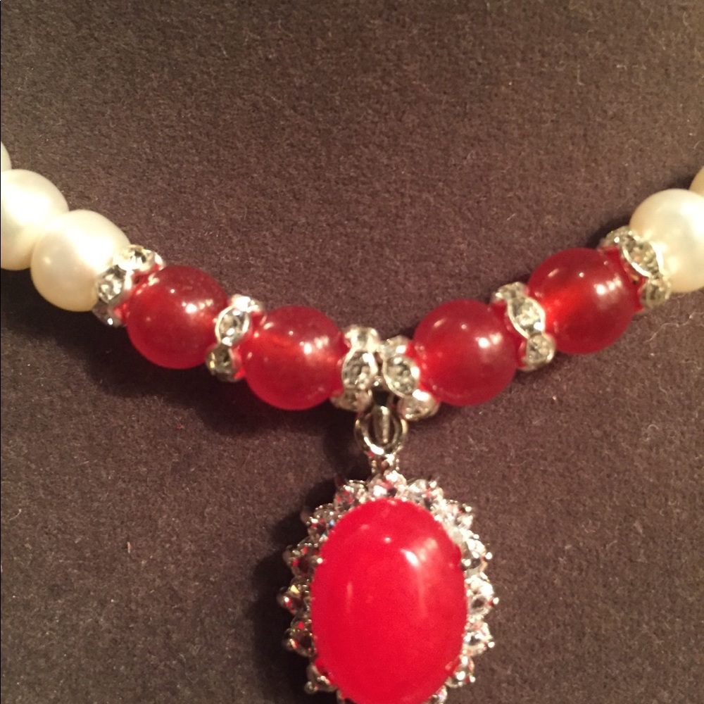 Pearl & Agate Necklace